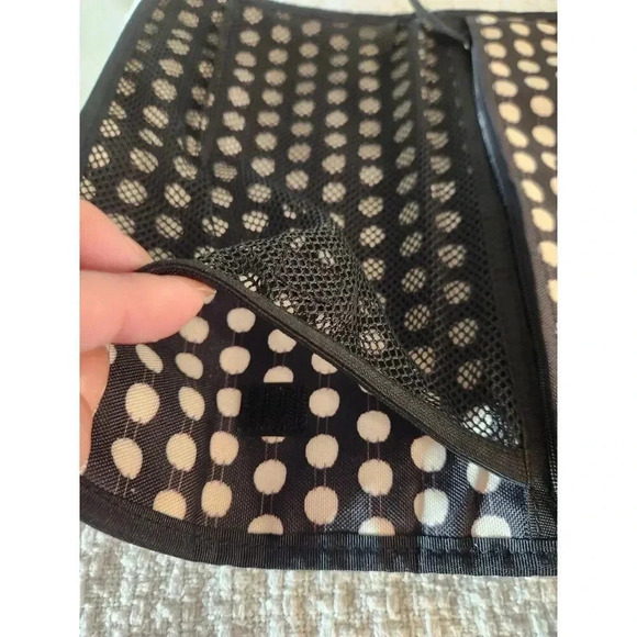 NWOT Skip Hop Pronto Baby Changing Station & Diaper Clutch - Polka Dot - Picture 6 of 16